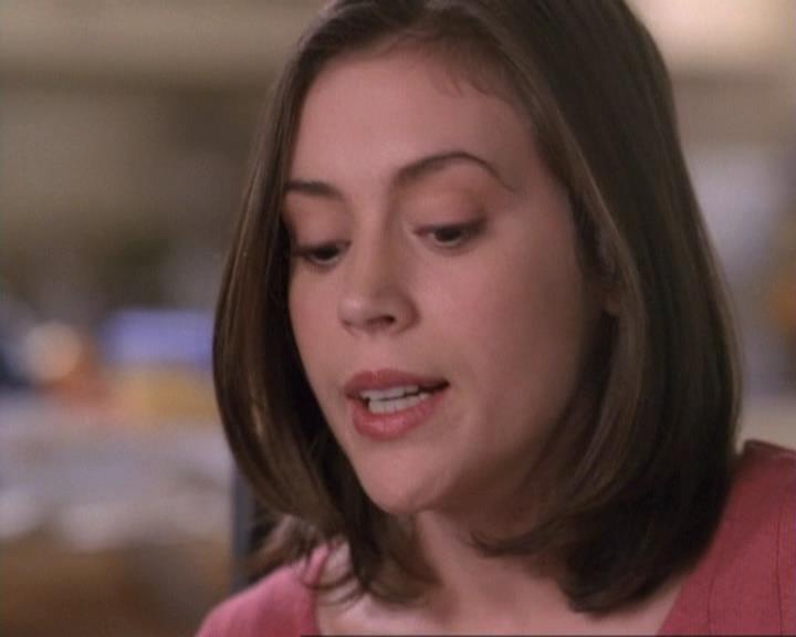 Charmed-Online-dot-net_119OutOfSight0444.jpg Charmed-Online-dot-net_119OutOfSight0444.jpg