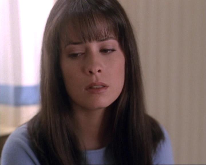 Charmed-Online-dot-net_119OutOfSight0455.jpg Charmed-Online-dot-net_119OutOfSight0455.jpg