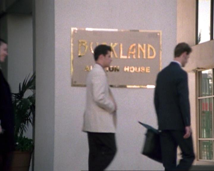 Charmed-Online-dot-net_119OutOfSight0462.jpg Charmed-Online-dot-net_119OutOfSight0462.jpg