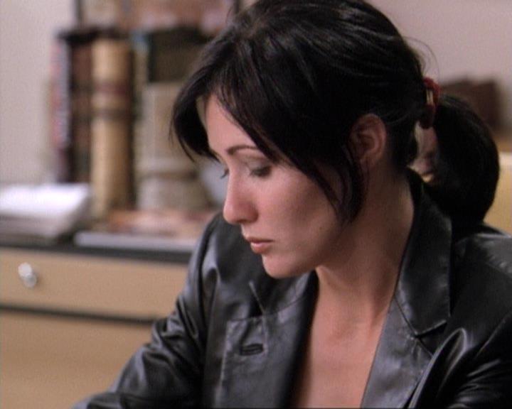 Charmed-Online-dot-net_119OutOfSight0463.jpg Charmed-Online-dot-net_119OutOfSight0463.jpg