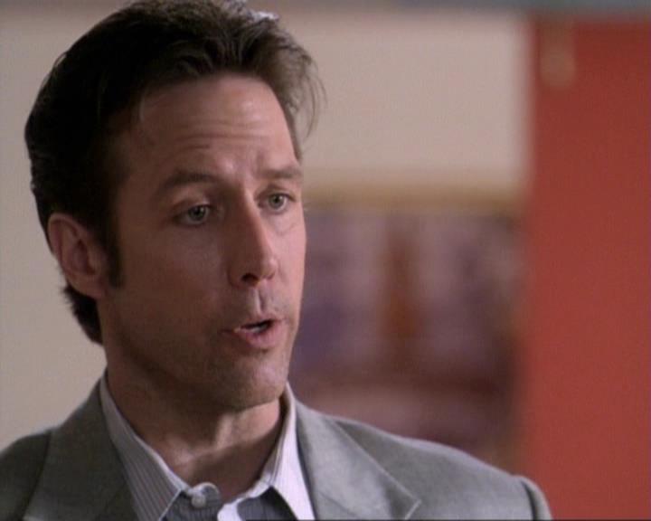 Charmed-Online-dot-net_119OutOfSight0524.jpg Charmed-Online-dot-net_119OutOfSight0524.jpg