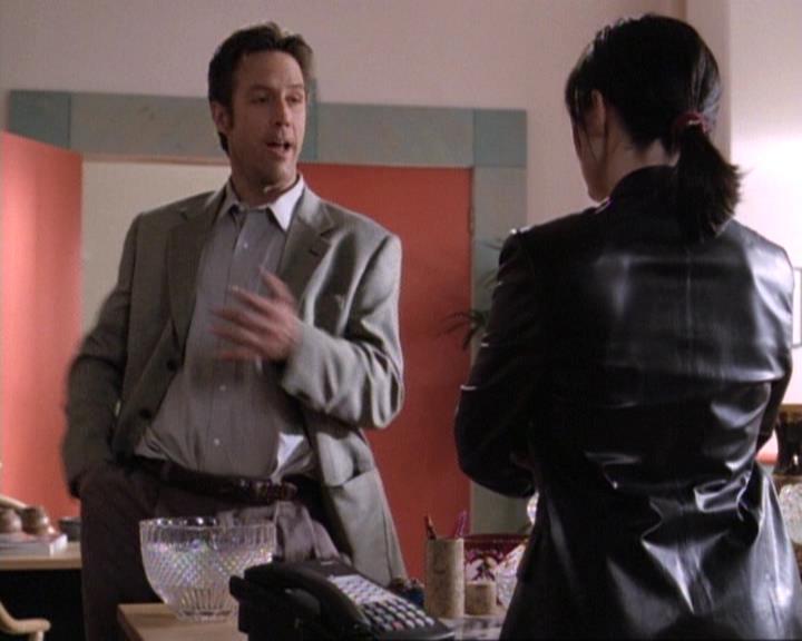 Charmed-Online-dot-net_119OutOfSight0526.jpg Charmed-Online-dot-net_119OutOfSight0526.jpg