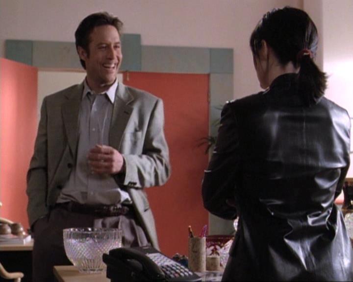 Charmed-Online-dot-net_119OutOfSight0527.jpg Charmed-Online-dot-net_119OutOfSight0527.jpg