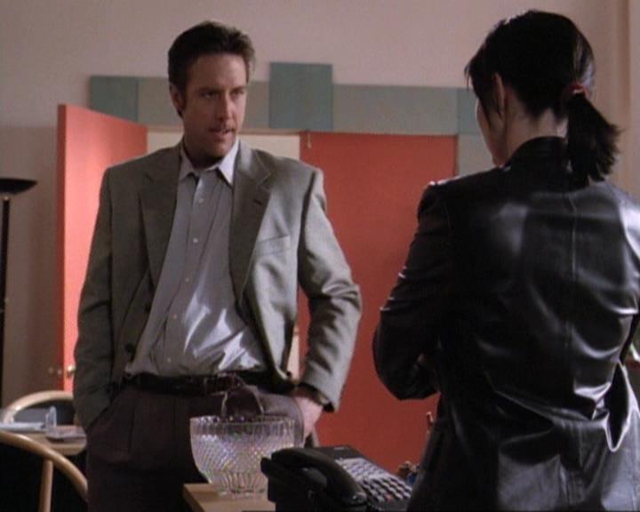 Charmed-Online-dot-net_119OutOfSight0531.jpg Charmed-Online-dot-net_119OutOfSight0531.jpg