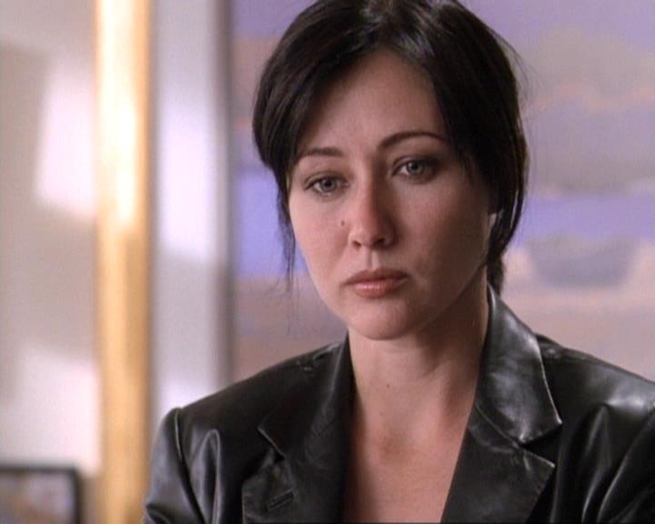 Charmed-Online-dot-net_119OutOfSight0540.jpg Charmed-Online-dot-net_119OutOfSight0540.jpg