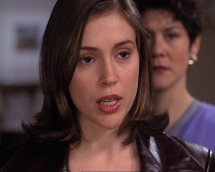 Charmed-Online-dot-net_119OutOfSight0644.jpg Charmed-Online-dot-net_119OutOfSight0644.jpg