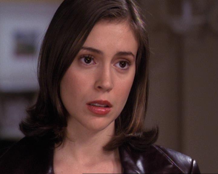 Charmed-Online-dot-net_119OutOfSight0717.jpg Charmed-Online-dot-net_119OutOfSight0717.jpg