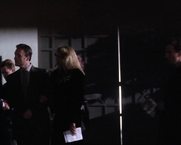 Charmed-Online-dot-net_119OutOfSight0744.jpg Charmed-Online-dot-net_119OutOfSight0744.jpg