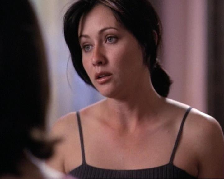 Charmed-Online-dot-net_119OutOfSight0830.jpg Charmed-Online-dot-net_119OutOfSight0830.jpg