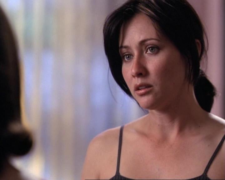 Charmed-Online-dot-net_119OutOfSight0840.jpg Charmed-Online-dot-net_119OutOfSight0840.jpg