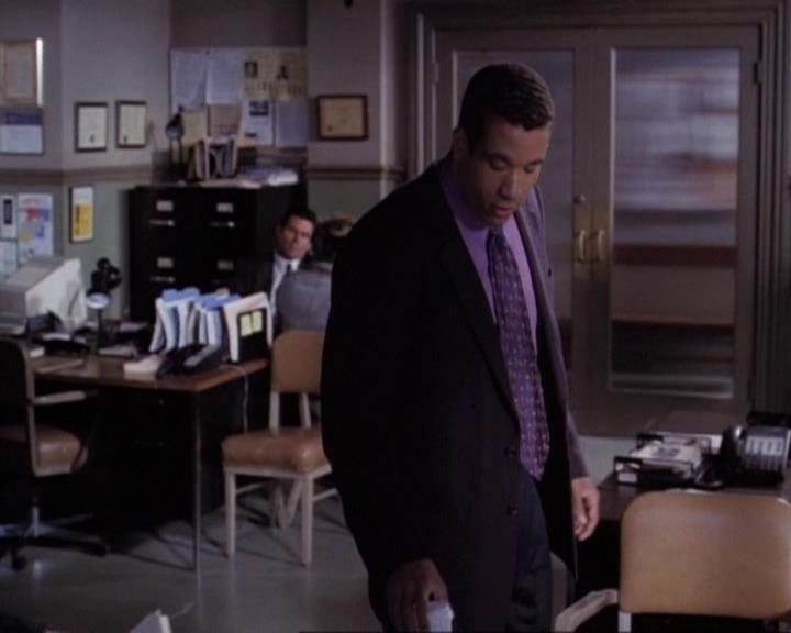 Charmed-Online-dot-net_119OutOfSight0895.jpg Charmed-Online-dot-net_119OutOfSight0895.jpg