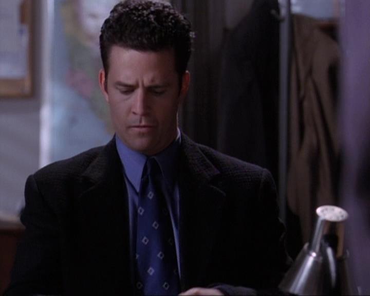 Charmed-Online-dot-net_119OutOfSight0901.jpg Charmed-Online-dot-net_119OutOfSight0901.jpg