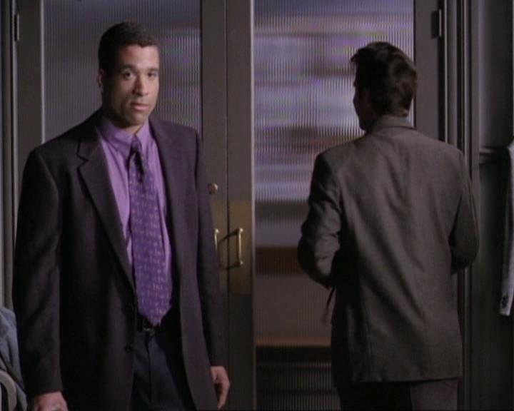 Charmed-Online-dot-net_119OutOfSight0989.jpg Charmed-Online-dot-net_119OutOfSight0989.jpg