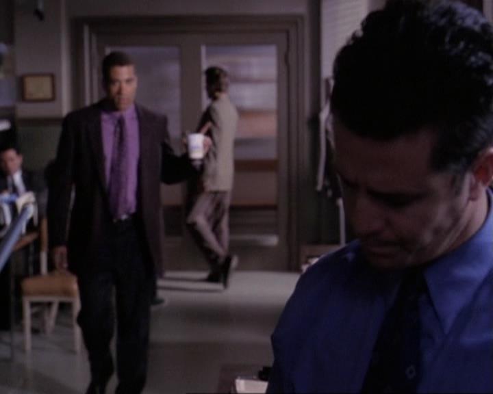 Charmed-Online-dot-net_119OutOfSight0992.jpg Charmed-Online-dot-net_119OutOfSight0992.jpg