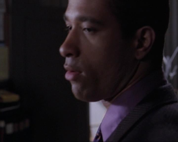 Charmed-Online-dot-net_119OutOfSight1004.jpg Charmed-Online-dot-net_119OutOfSight1004.jpg