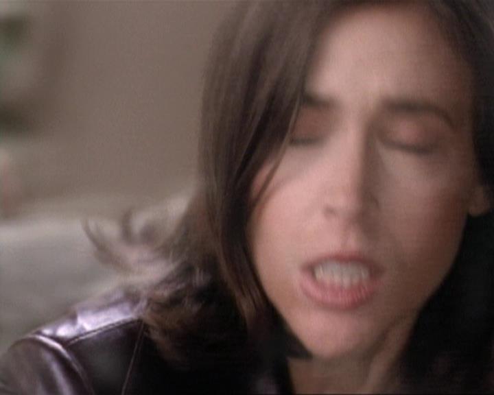 Charmed-Online-dot-net_119OutOfSight1172.jpg Charmed-Online-dot-net_119OutOfSight1172.jpg