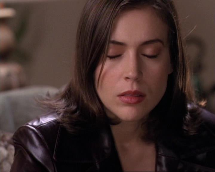 Charmed-Online-dot-net_119OutOfSight1180.jpg Charmed-Online-dot-net_119OutOfSight1180.jpg