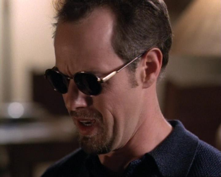 Charmed-Online-dot-net_119OutOfSight1215.jpg Charmed-Online-dot-net_119OutOfSight1215.jpg