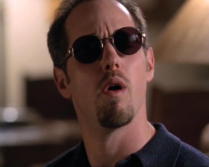 Charmed-Online-dot-net_119OutOfSight1218.jpg Charmed-Online-dot-net_119OutOfSight1218.jpg