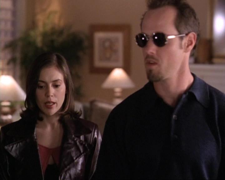 Charmed-Online-dot-net_119OutOfSight1239.jpg Charmed-Online-dot-net_119OutOfSight1239.jpg