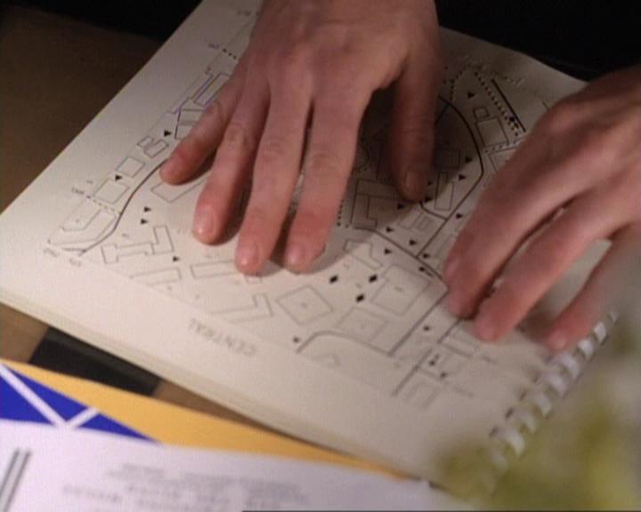 Charmed-Online-dot-net_119OutOfSight1249.jpg Charmed-Online-dot-net_119OutOfSight1249.jpg