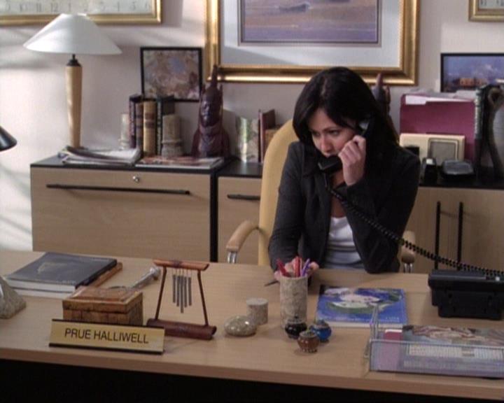 Charmed-Online-dot-net_119OutOfSight1357.jpg Charmed-Online-dot-net_119OutOfSight1357.jpg