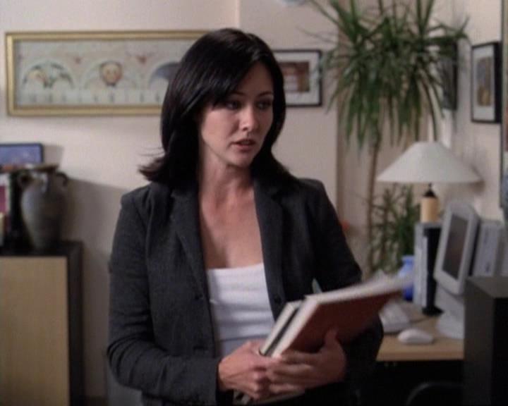 Charmed-Online-dot-net_119OutOfSight1384.jpg Charmed-Online-dot-net_119OutOfSight1384.jpg