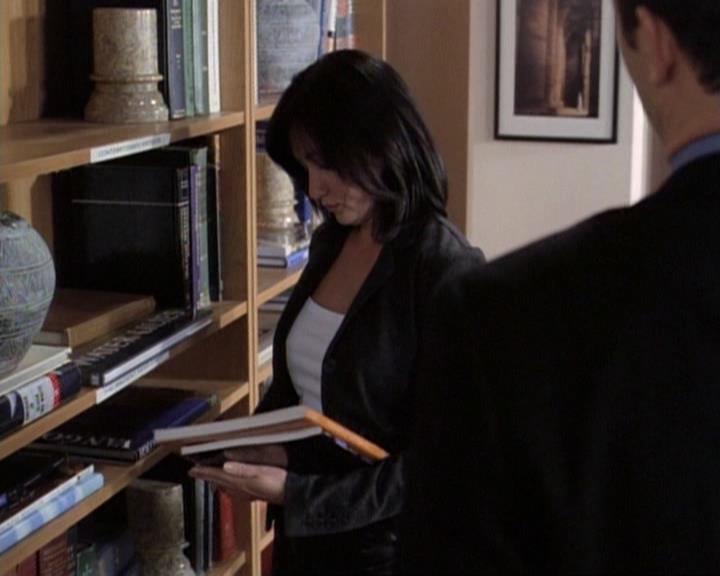 Charmed-Online-dot-net_119OutOfSight1388.jpg Charmed-Online-dot-net_119OutOfSight1388.jpg