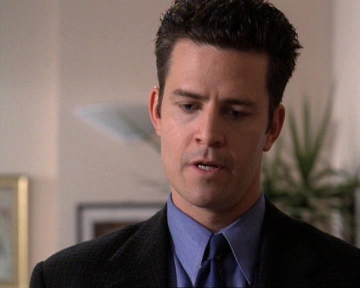 Charmed-Online-dot-net_119OutOfSight1430.jpg Charmed-Online-dot-net_119OutOfSight1430.jpg