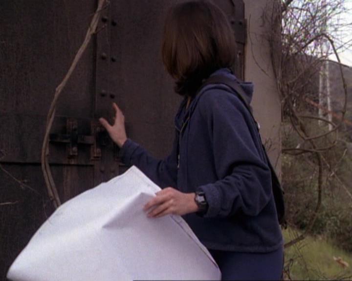 Charmed-Online-dot-net_119OutOfSight1462.jpg Charmed-Online-dot-net_119OutOfSight1462.jpg