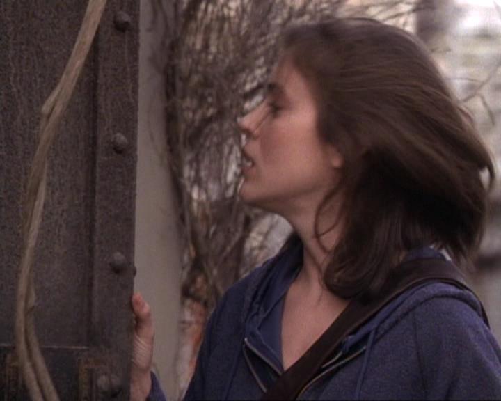 Charmed-Online-dot-net_119OutOfSight1464.jpg Charmed-Online-dot-net_119OutOfSight1464.jpg