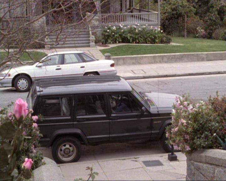 Charmed-Online-dot-net_119OutOfSight1477.jpg Charmed-Online-dot-net_119OutOfSight1477.jpg