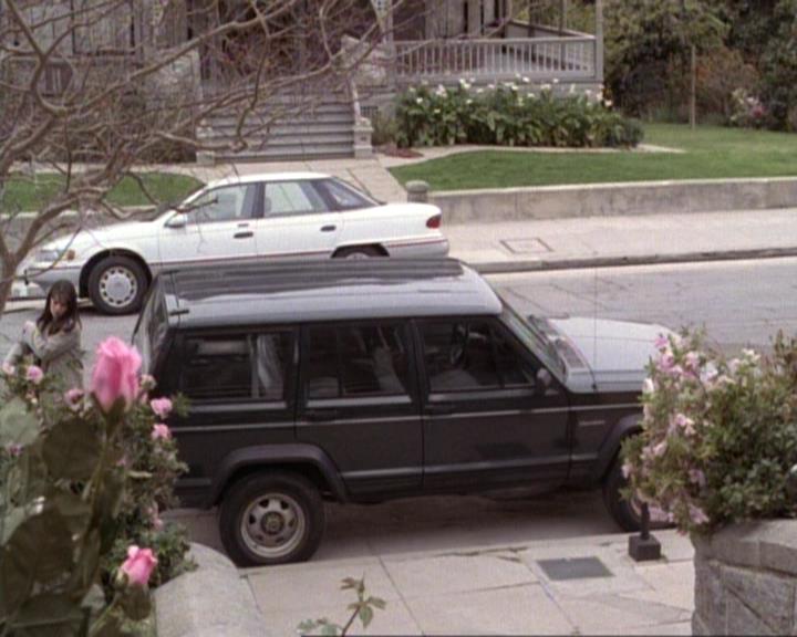 Charmed-Online-dot-net_119OutOfSight1481.jpg Charmed-Online-dot-net_119OutOfSight1481.jpg