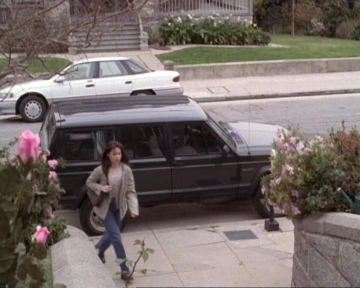 Charmed-Online-dot-net_119OutOfSight1483.jpg Charmed-Online-dot-net_119OutOfSight1483.jpg