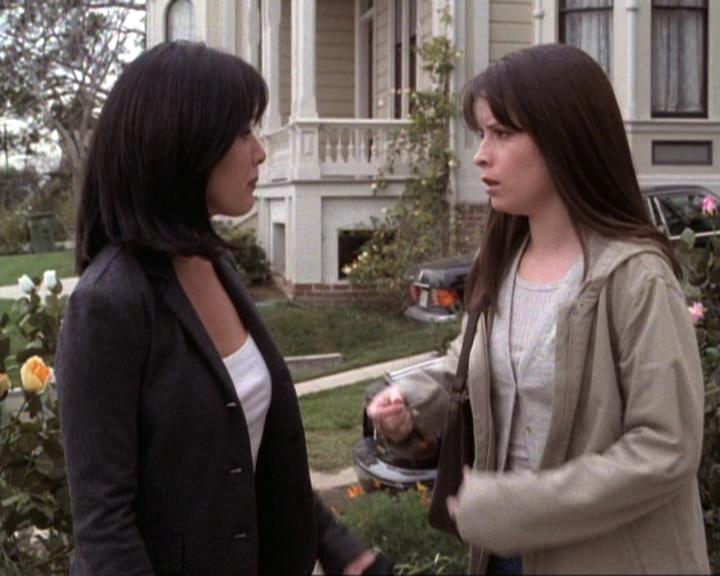 Charmed-Online-dot-net_119OutOfSight1491.jpg Charmed-Online-dot-net_119OutOfSight1491.jpg