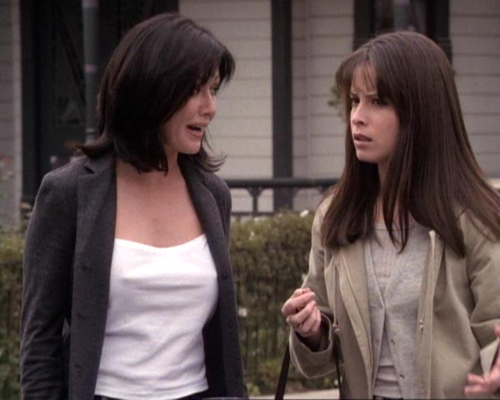 Charmed-Online-dot-net_119OutOfSight1523.jpg Charmed-Online-dot-net_119OutOfSight1523.jpg