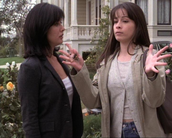 Charmed-Online-dot-net_119OutOfSight1531.jpg Charmed-Online-dot-net_119OutOfSight1531.jpg