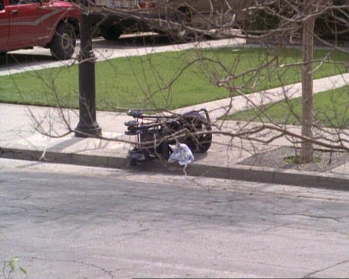 Charmed-Online-dot-net_119OutOfSight1534.jpg Charmed-Online-dot-net_119OutOfSight1534.jpg