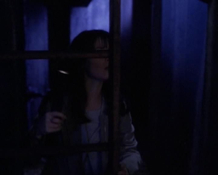 Charmed-Online-dot-net_119OutOfSight1744.jpg Charmed-Online-dot-net_119OutOfSight1744.jpg