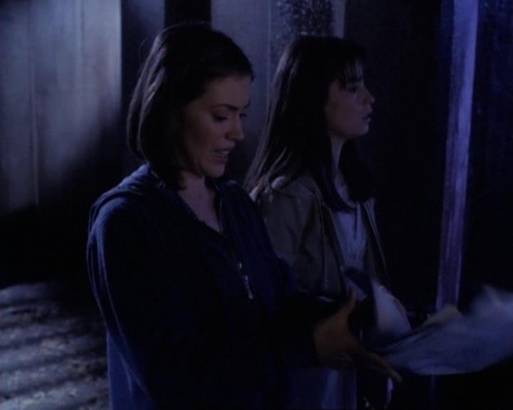 Charmed-Online-dot-net_119OutOfSight1759.jpg Charmed-Online-dot-net_119OutOfSight1759.jpg