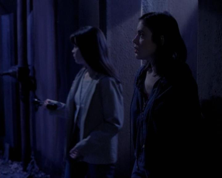 Charmed-Online-dot-net_119OutOfSight1813.jpg Charmed-Online-dot-net_119OutOfSight1813.jpg