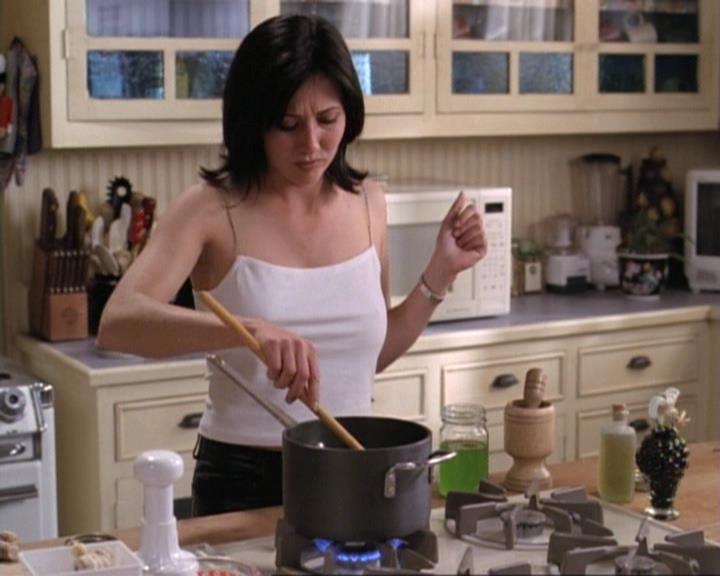 Charmed-Online-dot-net_119OutOfSight1845.jpg Charmed-Online-dot-net_119OutOfSight1845.jpg