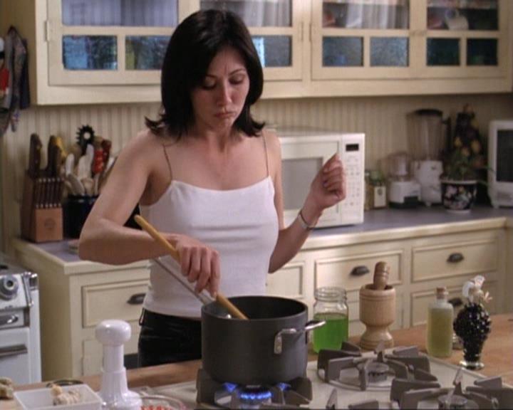 Charmed-Online-dot-net_119OutOfSight1846.jpg Charmed-Online-dot-net_119OutOfSight1846.jpg