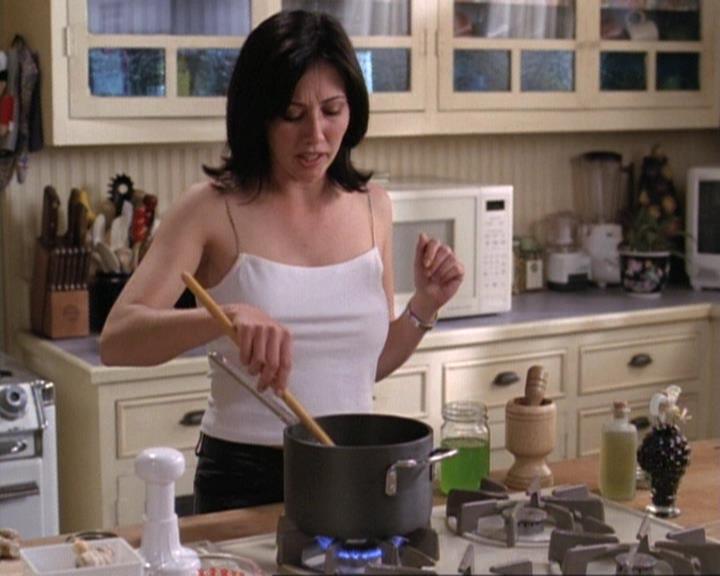 Charmed-Online-dot-net_119OutOfSight1847.jpg Charmed-Online-dot-net_119OutOfSight1847.jpg