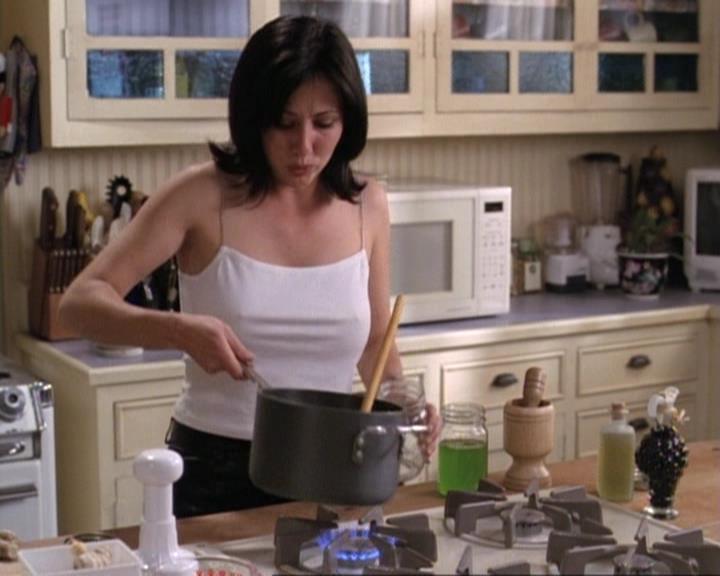 Charmed-Online-dot-net_119OutOfSight1851.jpg Charmed-Online-dot-net_119OutOfSight1851.jpg