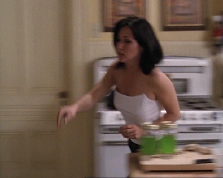 Charmed-Online-dot-net_119OutOfSight1853.jpg Charmed-Online-dot-net_119OutOfSight1853.jpg