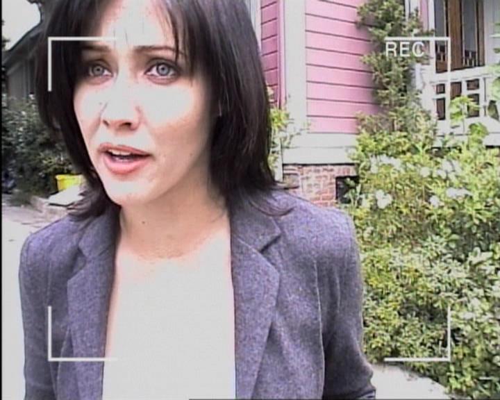 Charmed-Online-dot-net_119OutOfSight1890.jpg Charmed-Online-dot-net_119OutOfSight1890.jpg