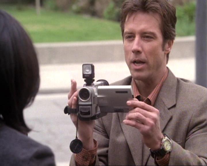 Charmed-Online-dot-net_119OutOfSight1898.jpg Charmed-Online-dot-net_119OutOfSight1898.jpg