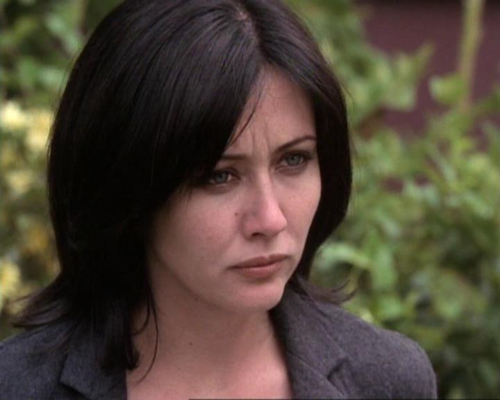 Charmed-Online-dot-net_119OutOfSight1899.jpg Charmed-Online-dot-net_119OutOfSight1899.jpg