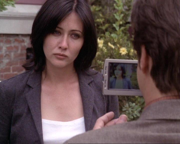 Charmed-Online-dot-net_119OutOfSight1908.jpg Charmed-Online-dot-net_119OutOfSight1908.jpg